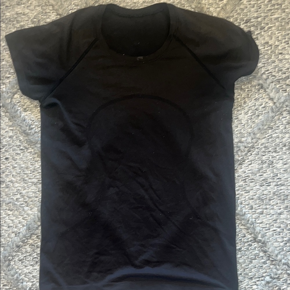 Lululemon swiftly tech